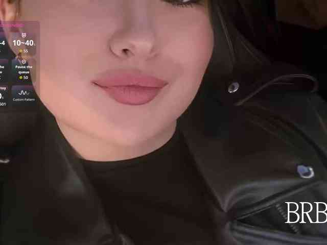 kriss-kisa Sex Cam Show