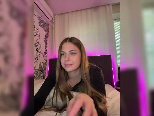 Villanelle live cam on BongaCams