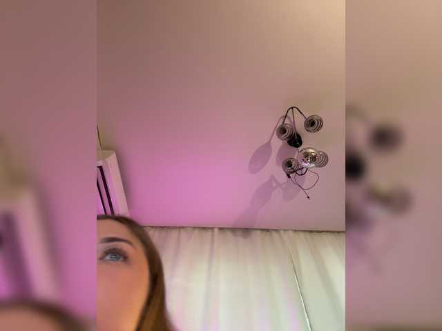 Villanelle live cam on BongaCams