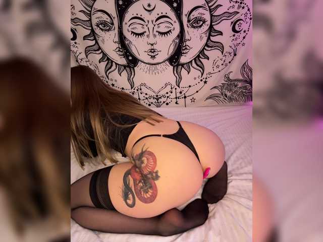 Villanelle live cam on BongaCams