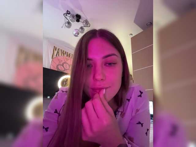 Villanelle live cam on BongaCams