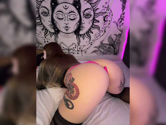 Villanelle Live Cam on BongaCams