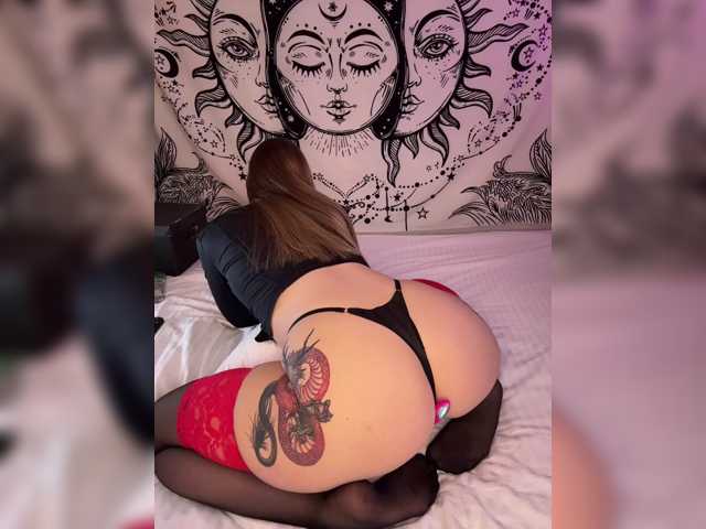 Villanelle live cam on BongaCams