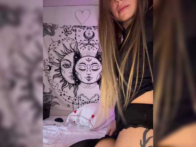 Villanelle live cam on BongaCams