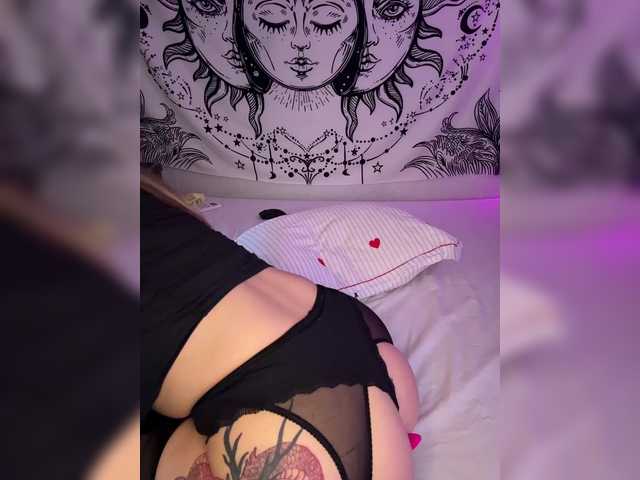 Villanelle live cam on BongaCams