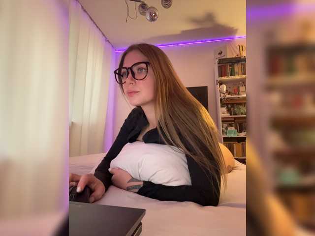 Villanelle live cam on BongaCams