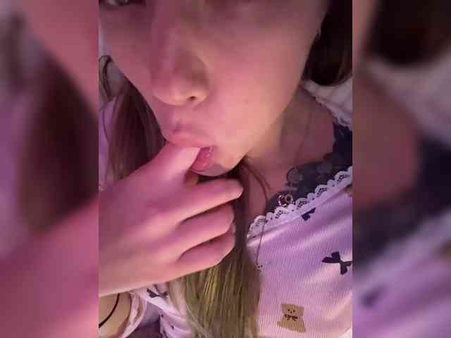 Villanelle webcam