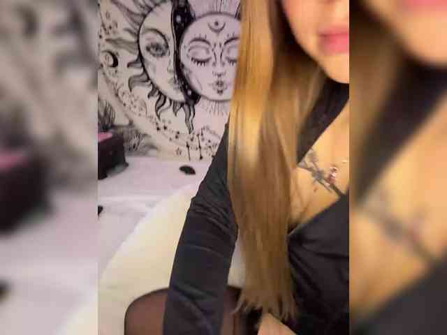 Villanelle webcam