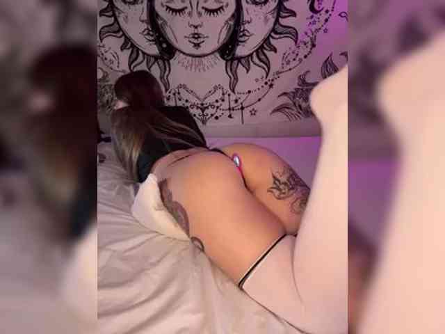 Villanelle webcam