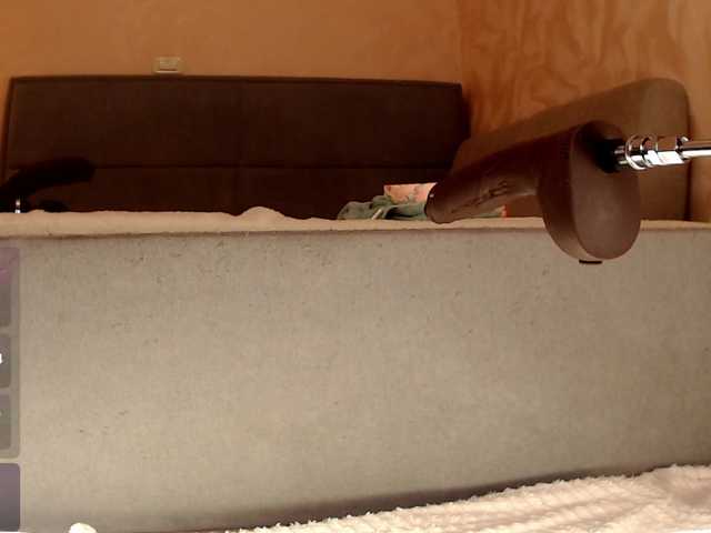 snow--bunnyy live cam on BongaCams