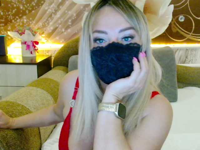 Kimmmmis live cam on BongaCams