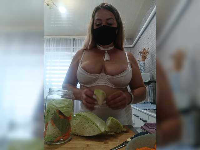 Kimmmmis live webcam show