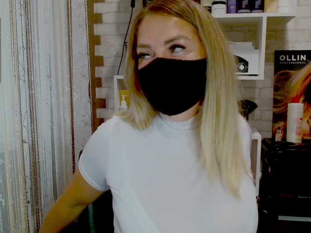 Kimmmmis live cam on BongaCams