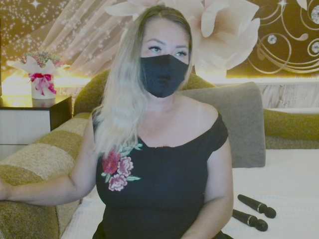 Kimmmmis live cam on BongaCams