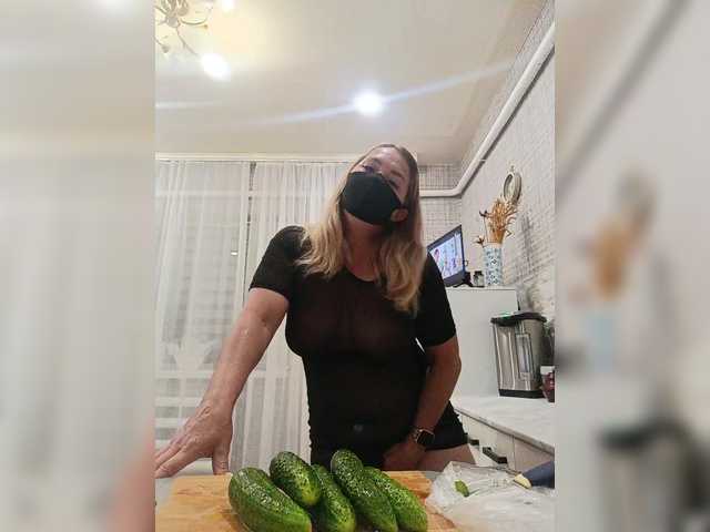 Kimmmmis live cam on BongaCams