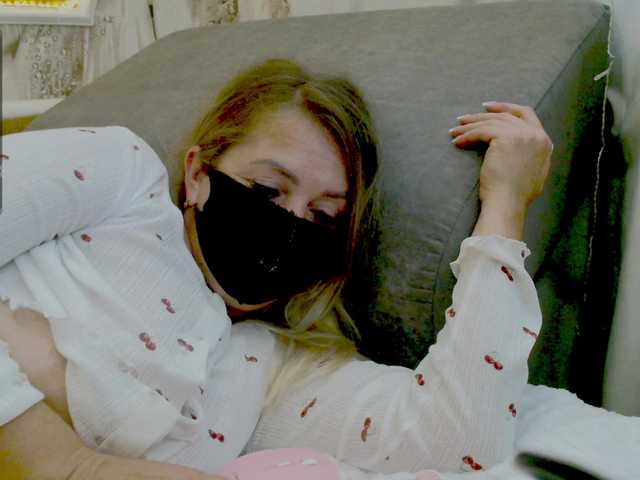 Kimmmmis live cam on BongaCams