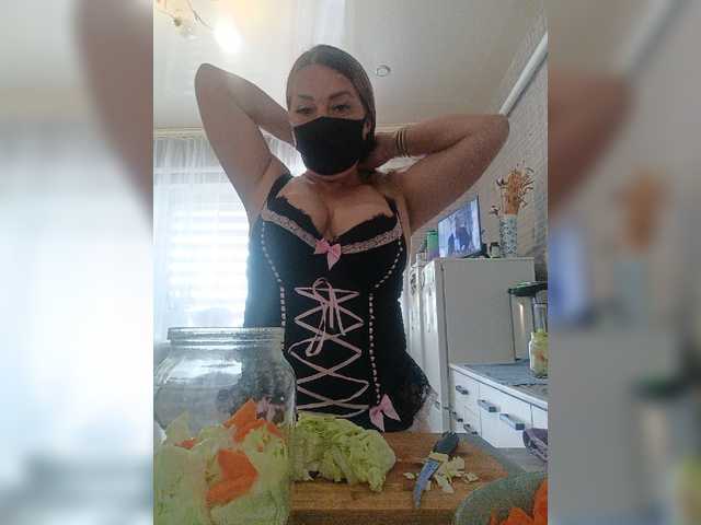 Kimmmmis live webcam show