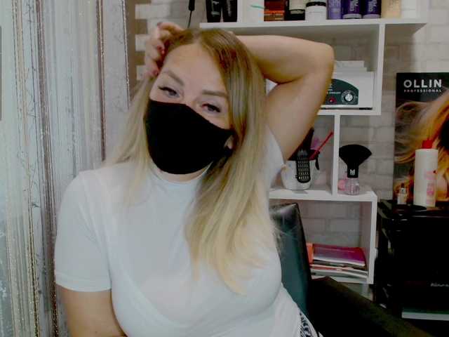 Kimmmmis live cam on BongaCams