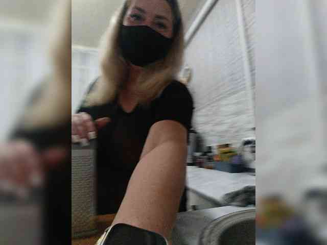 Kimmmmis Live Webcam on BongaCams