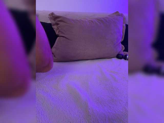 Honeycouple live cam on BongaCams