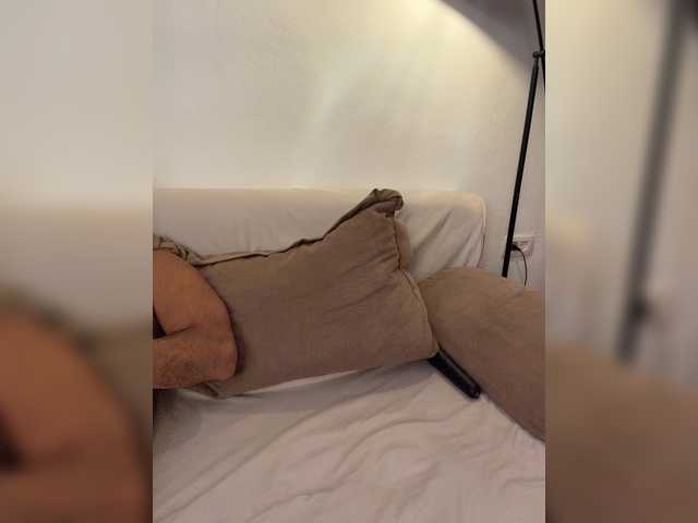 Honeycouple live cam on BongaCams