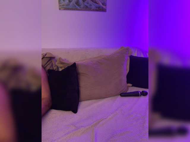Honeycouple live cam on BongaCams