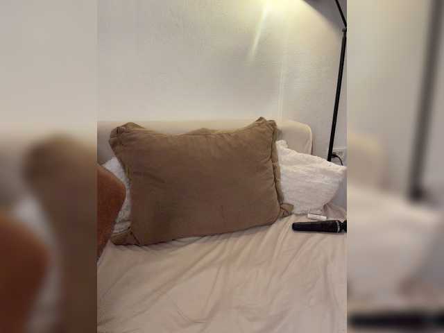 Honeycouple live cam on BongaCams