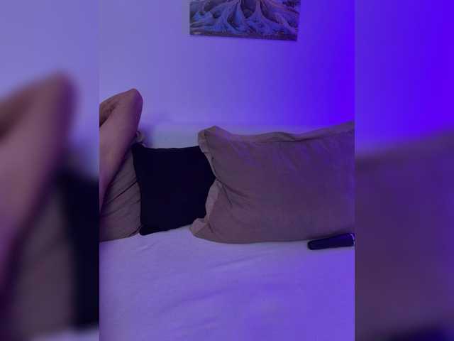 Honeycouple live cam on BongaCams