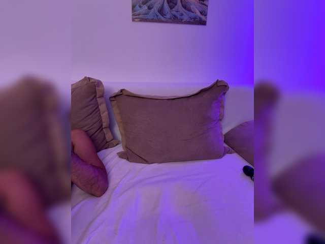 Honeycouple live cam on BongaCams