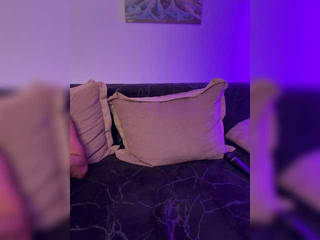 Honeycouple live cam on BongaCams