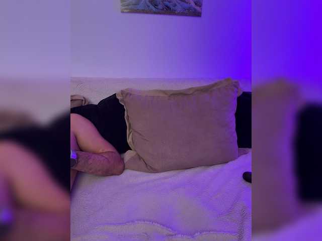 Honeycouple live cam on BongaCams