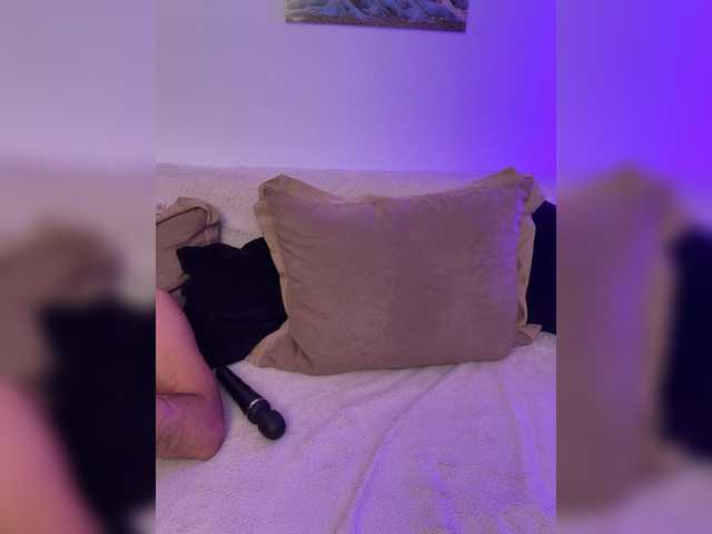 Honeycouple live cam on BongaCams