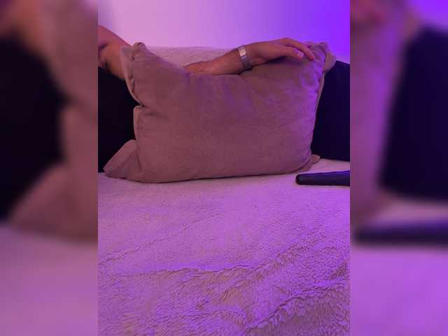 Honeycouple live cam on BongaCams