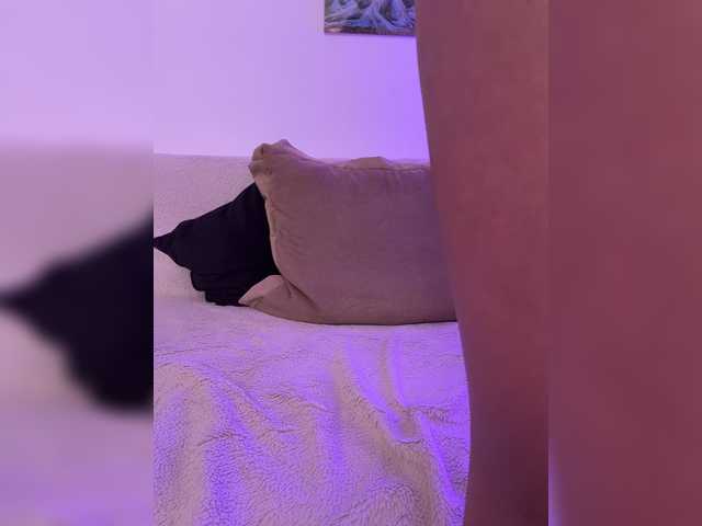 Honeycouple live cam on BongaCams