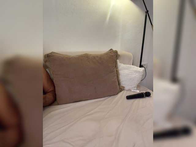 Honeycouple live cam on BongaCams