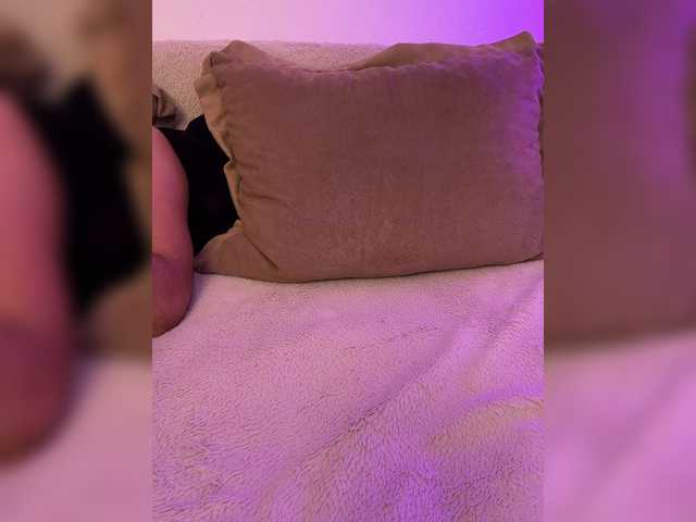 Honeycouple live cam on BongaCams