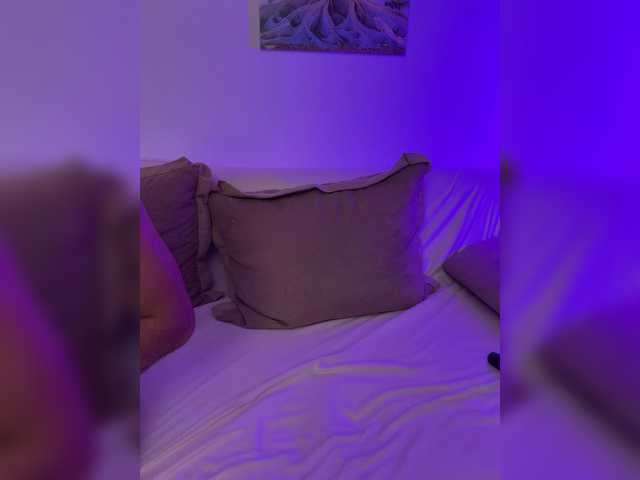 Honeycouple live cam on BongaCams