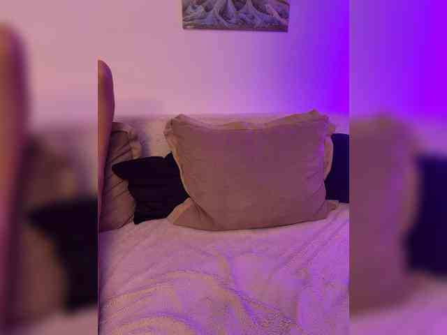 Ohhoney's cam show statistics and live stream