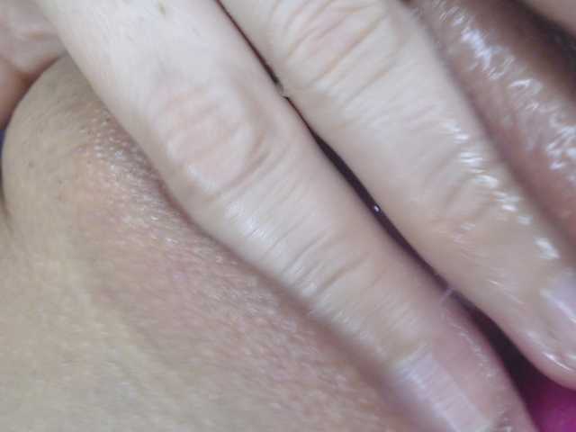 fisting-roxy live cam on BongaCams