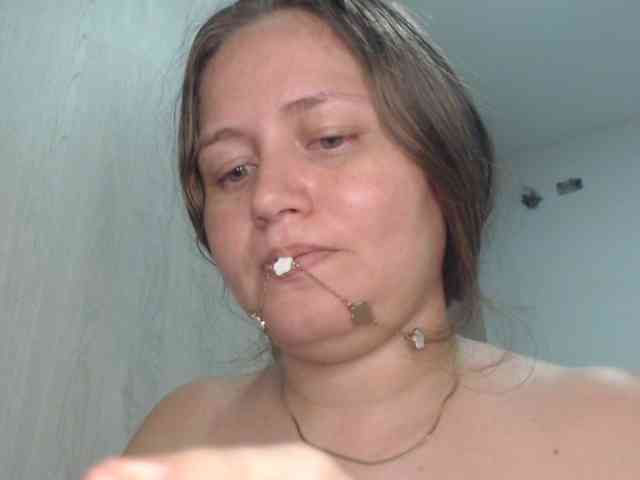 roxy-fisting webcam