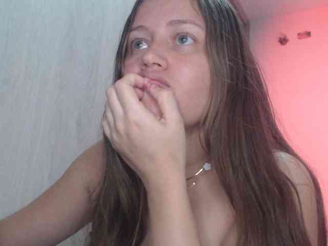 fisting-roxy
