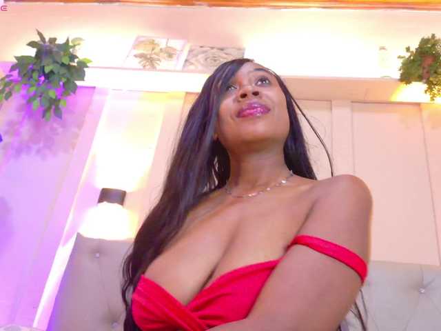 sofia-ebony live cam on BongaCams