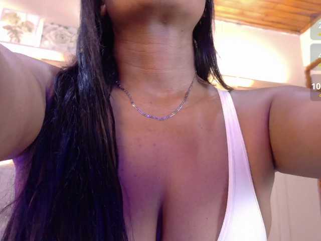 sofia-ebony live webcam show