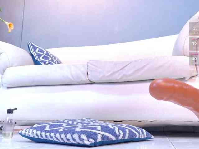 sofia-ebony webcam
