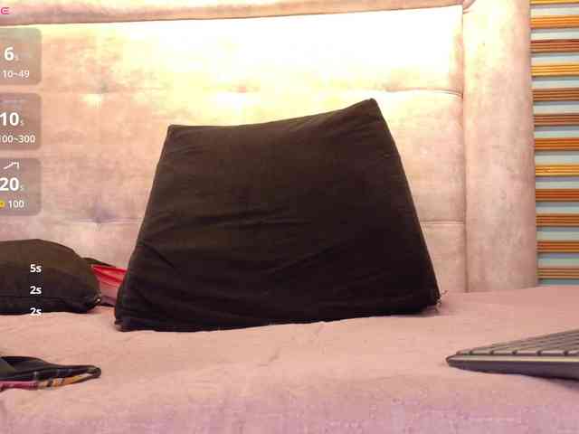 sofia-ebony webcam