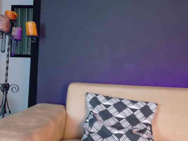 sofia-ebony webcam