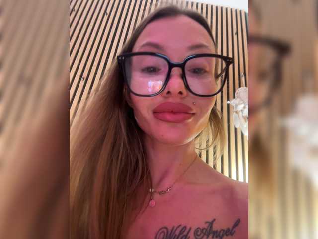 go to chat with WILD-ANGEL777