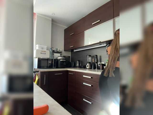 Wild-Angel777's BongaCams show and profile