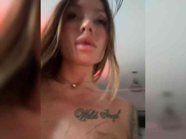 WILD-ANGEL777 webcam