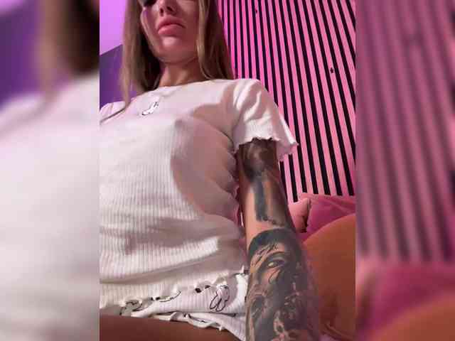 WILD-ANGEL777 webcam